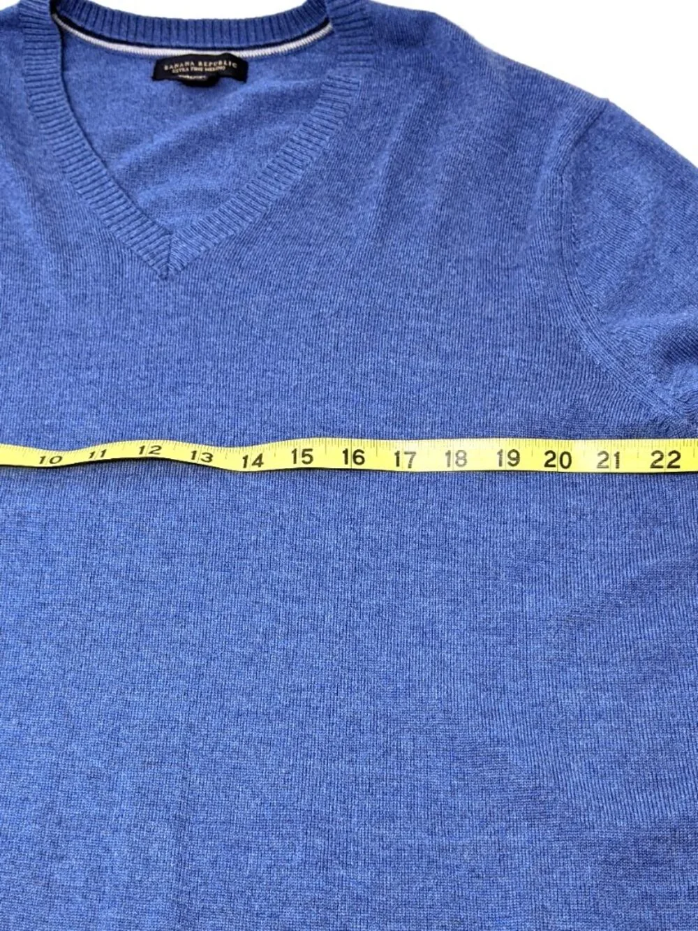 Mens Banana Republic Extra Fine Merino Wool Sweater XL Peacock Blue V-neck